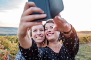 selfie dans les vignes - Epernay tourisme